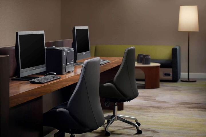 Business Center 27 of 27