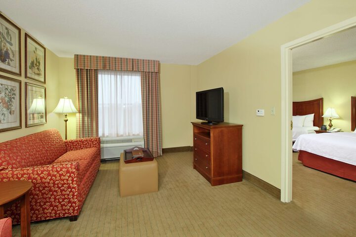 Room 22 of 36