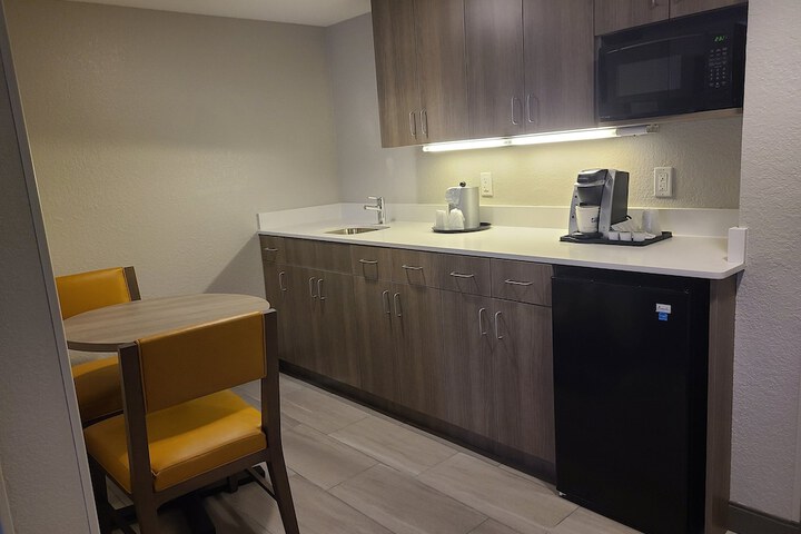 Holiday Inn Express & Suites Ft. Lauderdale N - Exec Airport by IHG
