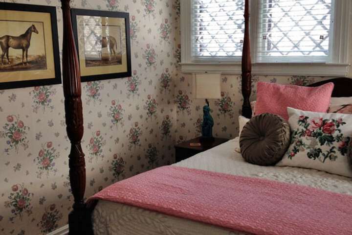 Room 20 of 54
