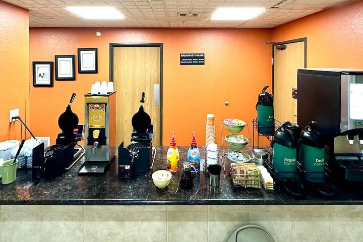 Quality Suites San Antonio Brooks City Base