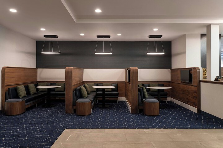 Courtyard by Marriott Cleveland Beachwood