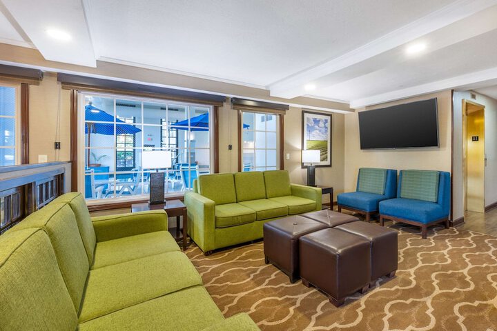 Comfort Inn Lafayette I-65