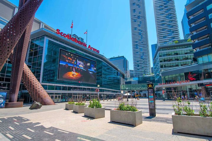 Holiday Inn Express Toronto - Downtown by IHG