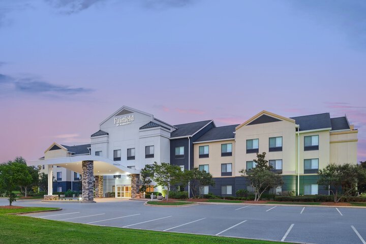 Hotel 2 of 33