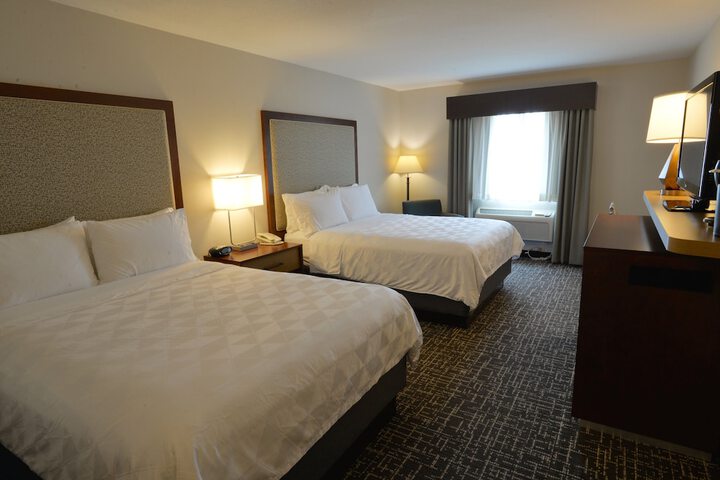 Room 28 of 42