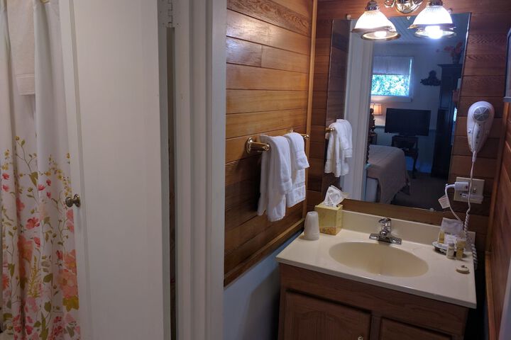 Room 199 of 287