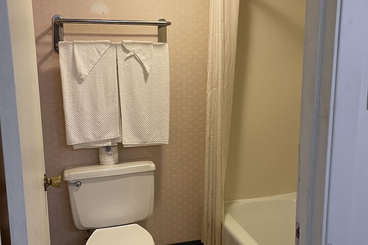 Room 19 of 22