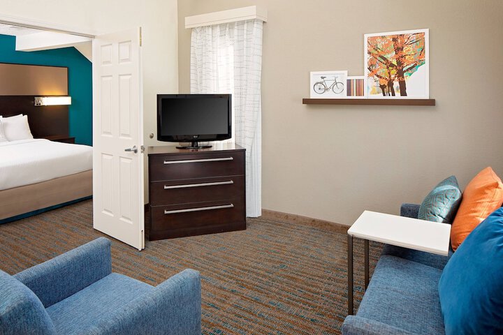 Room 9 of 21