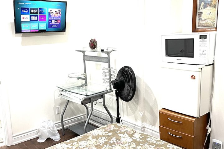 Room 55 of 75