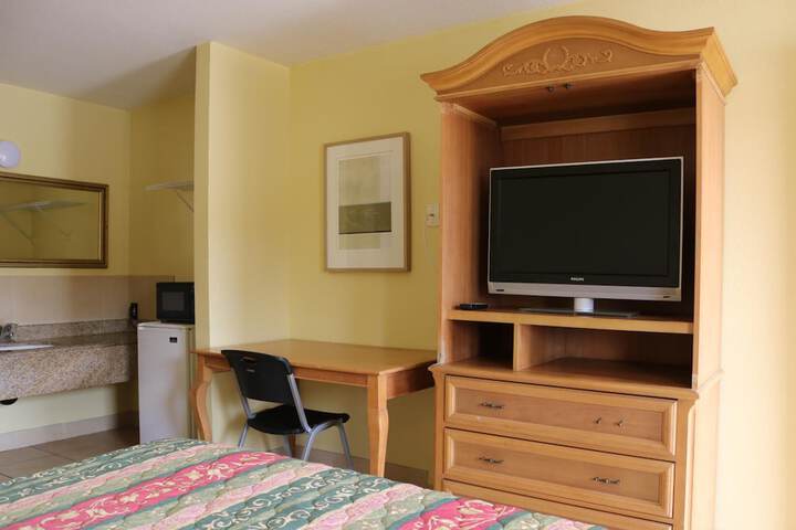 Room 38 of 43