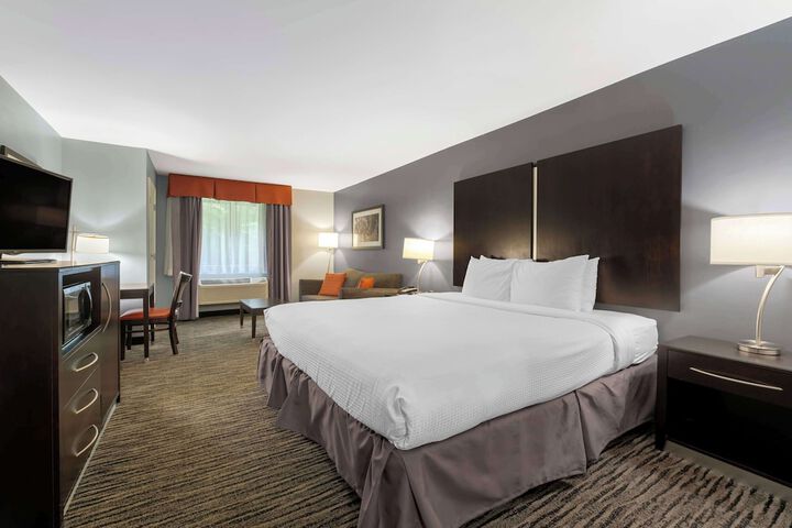 Best Western University Inn at Valparaiso