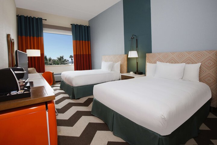 DoubleTree by Hilton Hotel Galveston Beach