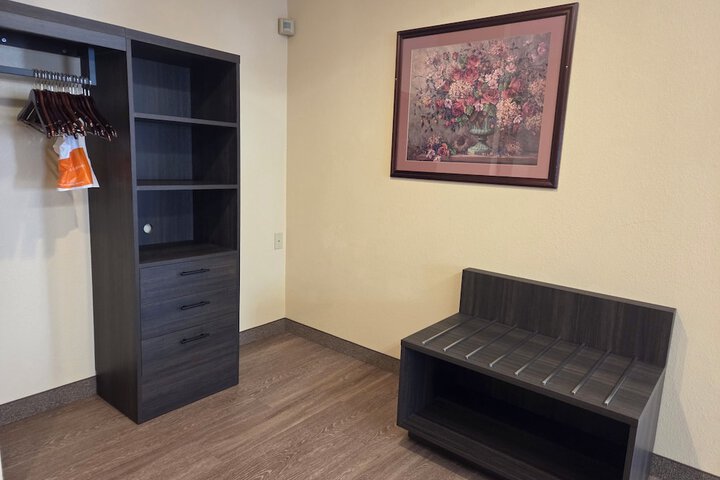 Quality Inn & Suites Bellville - Mansfield