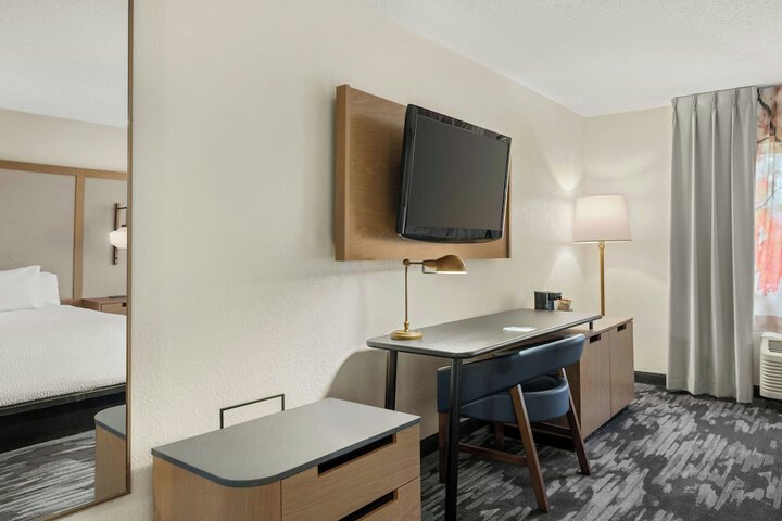 Fairfield by Marriott Mt. Pleasant