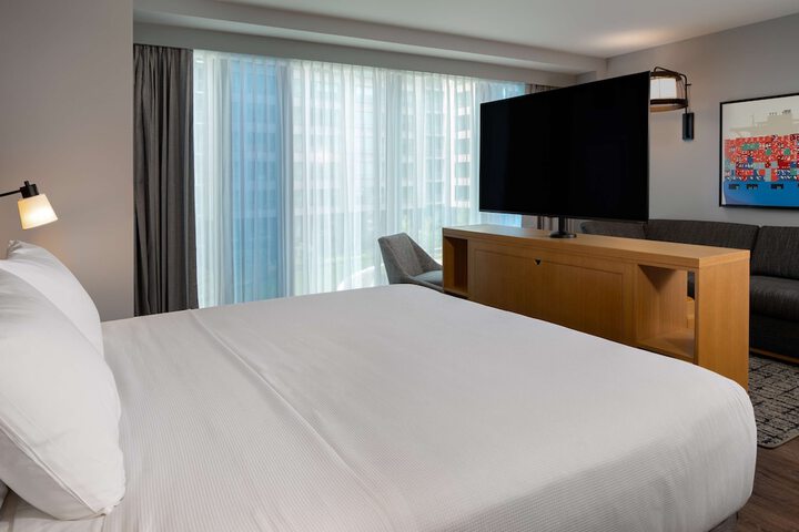 Room 48 of 78