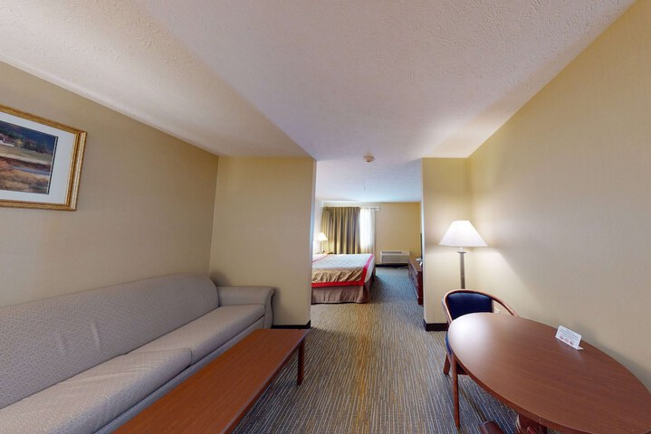 Room 21 of 37