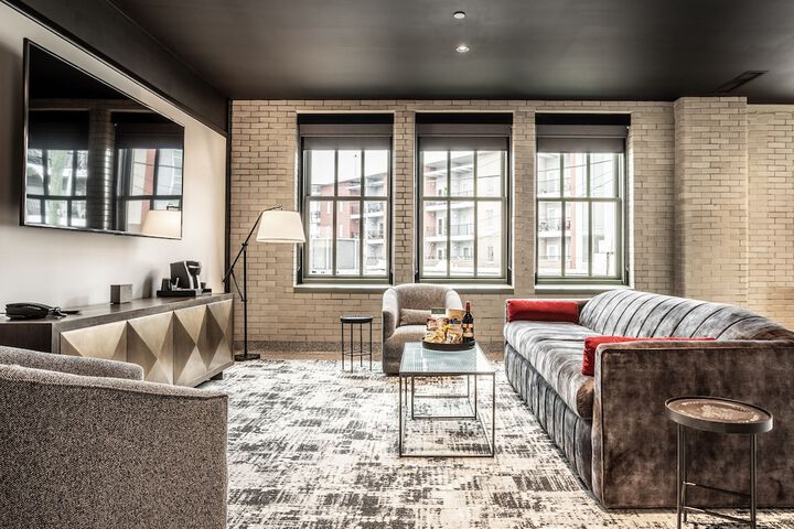 Bottleworks Hotel