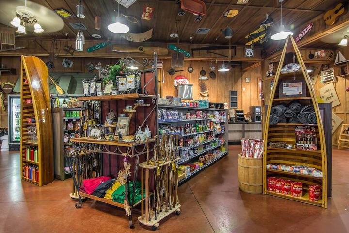 Gift Shop 40 of 48