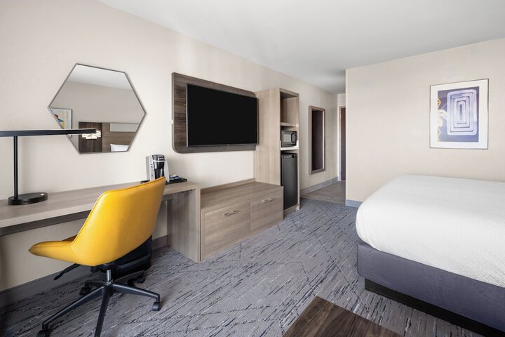 Holiday Inn Express Tifton by IHG