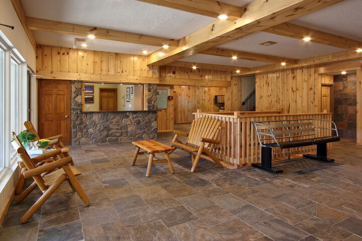 Hotel Interior 9 of 36