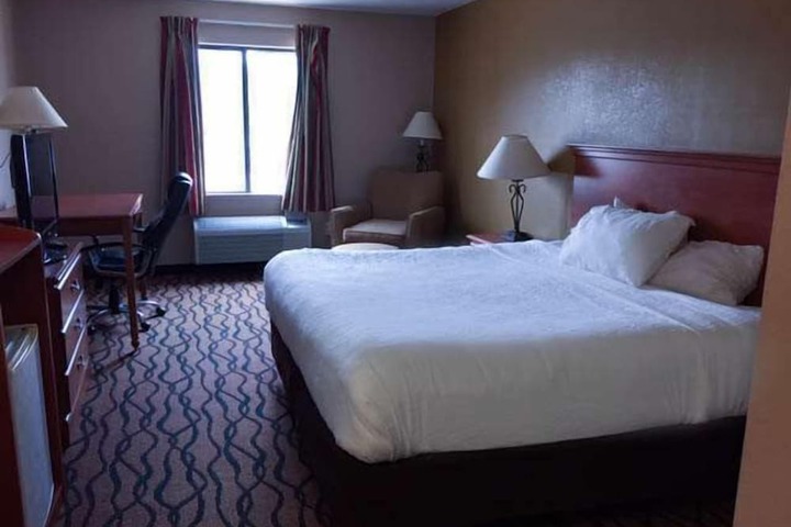 Room 10 of 10