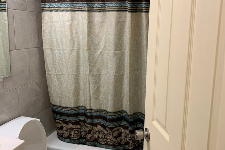 Room 28 of 31