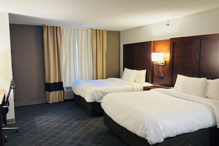 Comfort Suites Plymouth near US-30