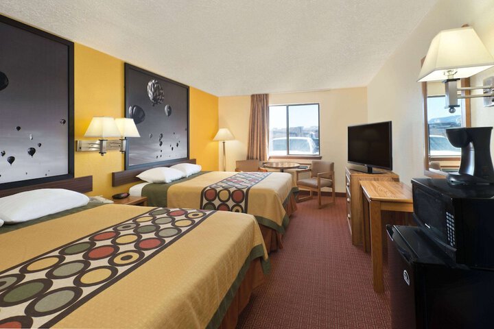 Room 13 of 15