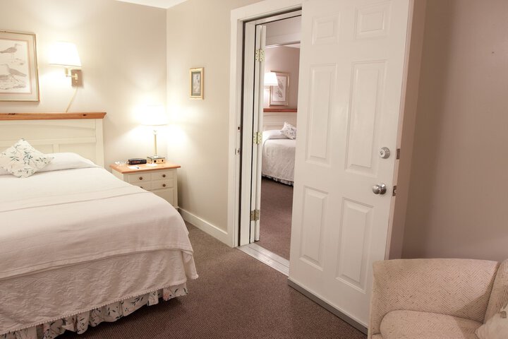 Room 28 of 120