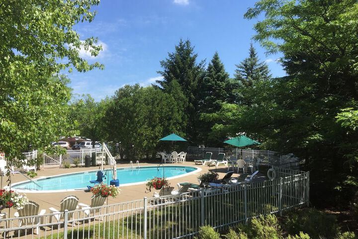Pool 7 of 91