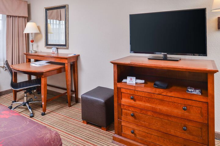 Best Western Plus Rama Inn