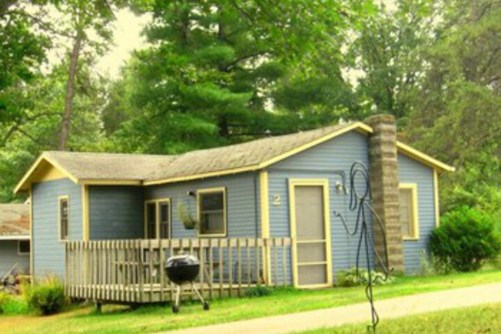 Shady Hollow Resort
