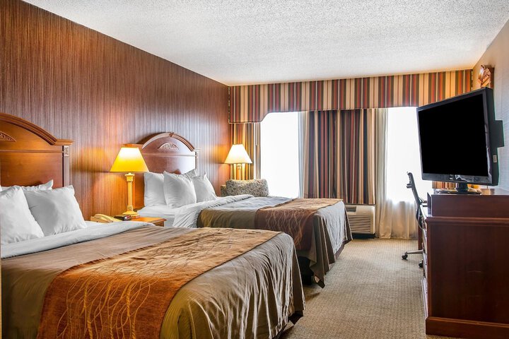 Room 22 of 35