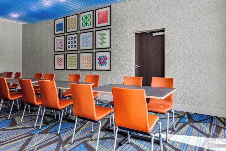 Holiday Inn Express & Suites Sanford- Lake Mary by IHG