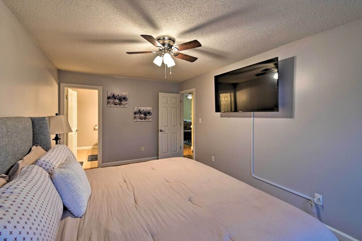 Pet-friendly Lillington Abode 1 Mi to River