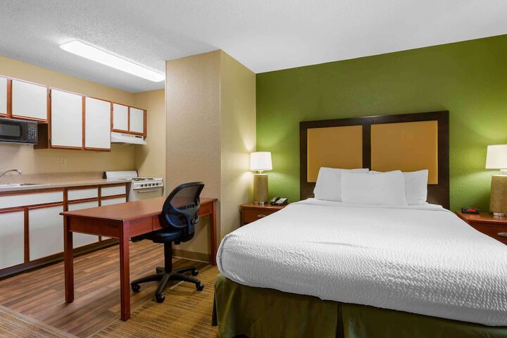 Extended Stay America Suites Toledo Maumee