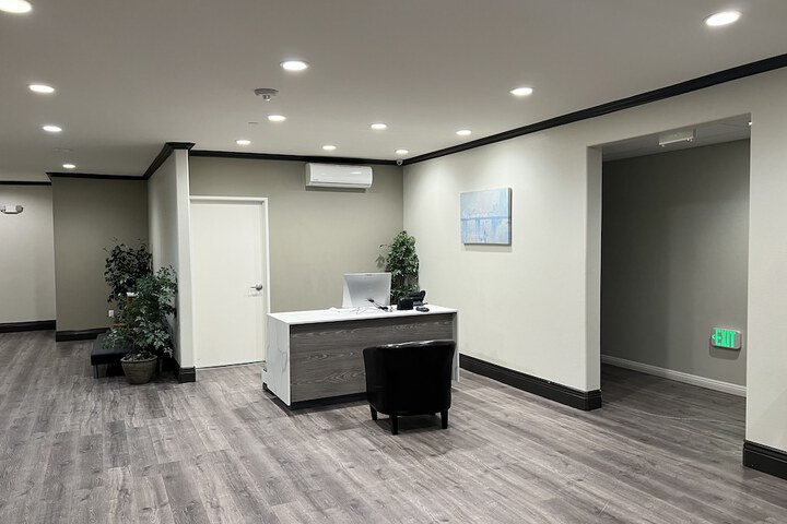 Aspire Inn & Suites Orange