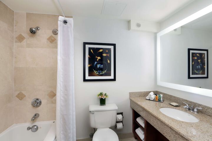 Room 15 of 51
