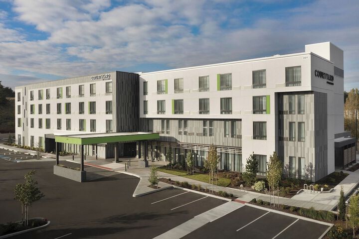 Hotel 3 of 49