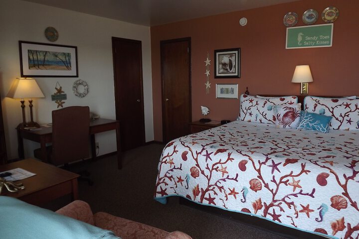 Room 40 of 175