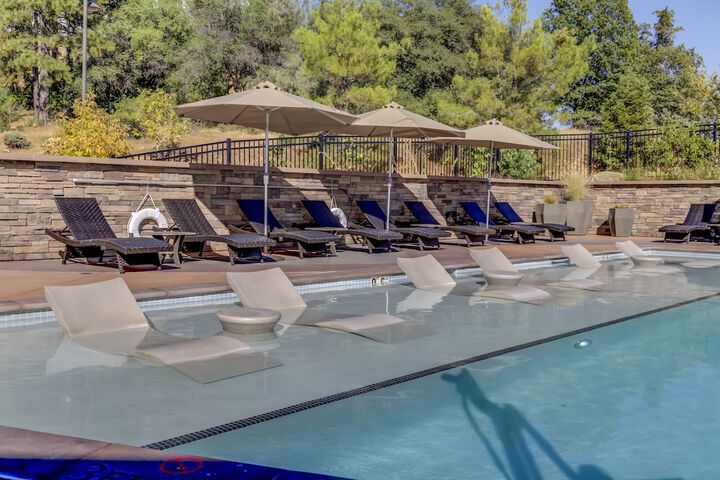 Pool 2 of 30