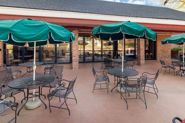 Terrace/Patio 62 of 64