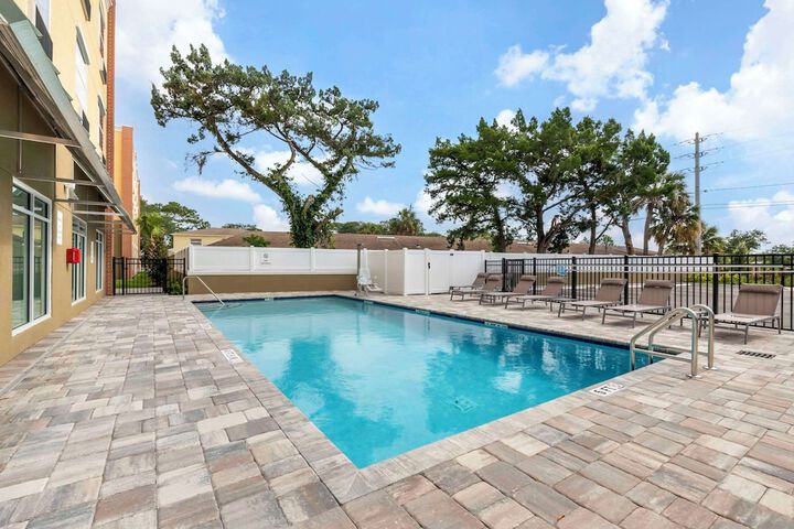 Pool 2 of 33
