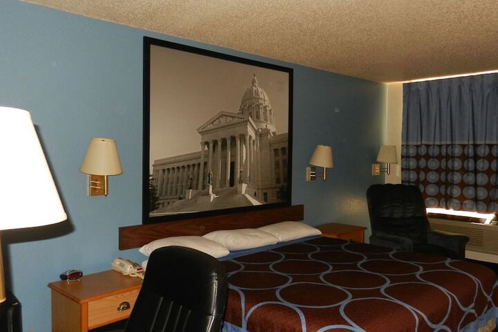Room 29 of 46