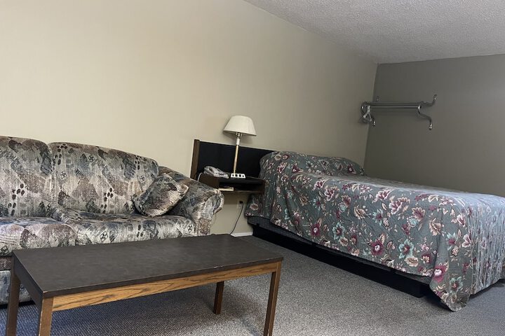 Room 26 of 54