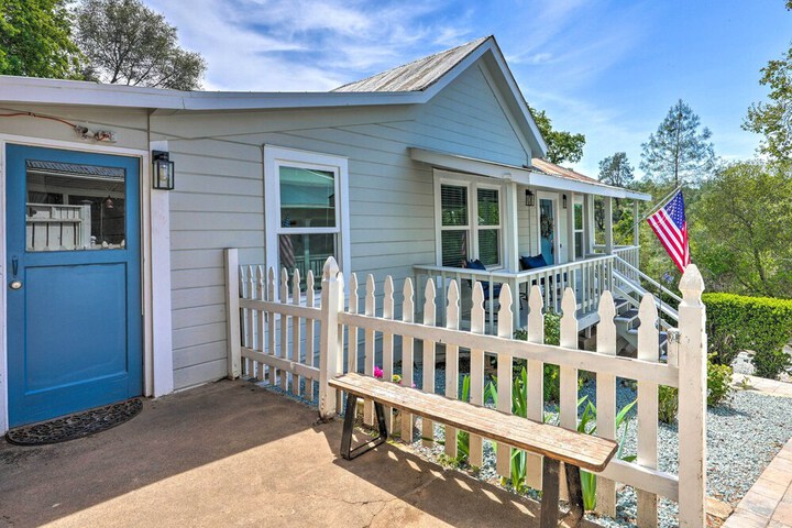 Walk to Main St: Historic Cottage in Sutter Creek