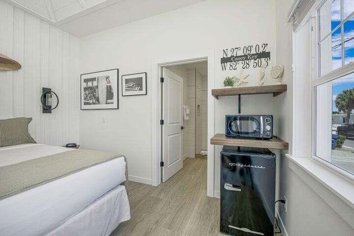 Room 70 of 117