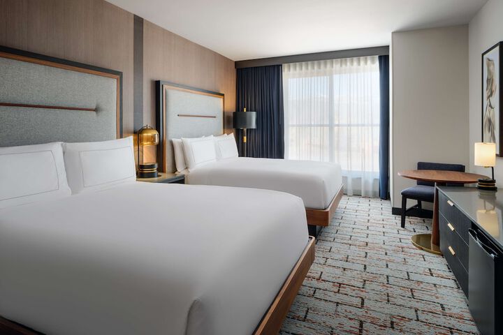 Room 21 of 41