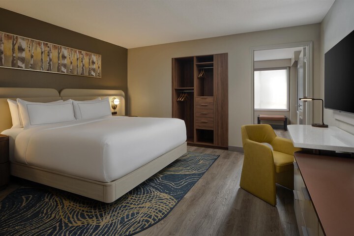 DoubleTree by Hilton Brunswick
